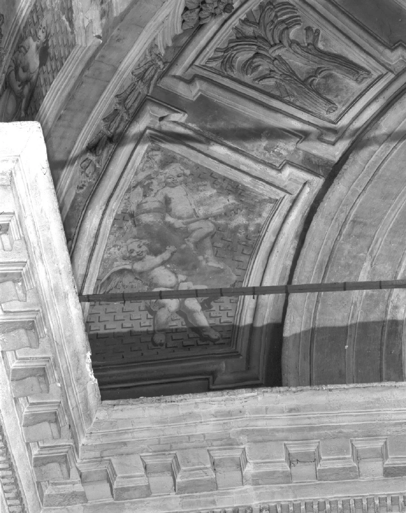 Gaetano Zompini - putti alati con triregno e croce di Lorena, Chiesa di S. Nicola da Tolentino, Venezia